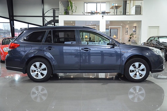 Subaru Outback 7 of 20
