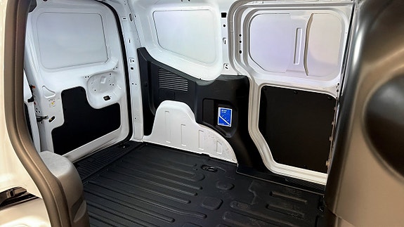 Ford Courier 5 of 5