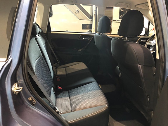 Subaru Forester 6 of 9