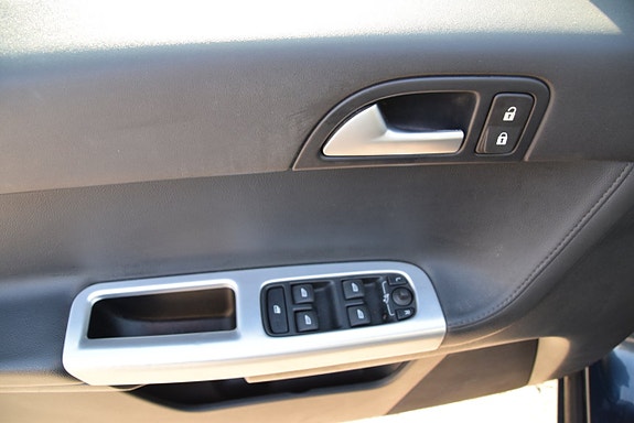 Volvo V50 18 of 22