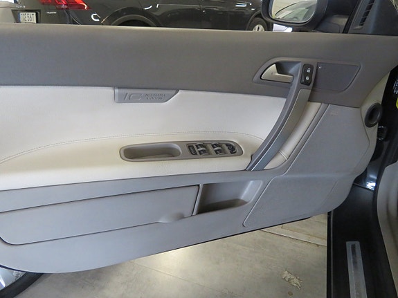 Volvo C70 21 of 27