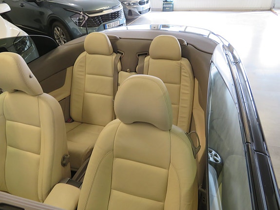 Volvo C70 24 of 27
