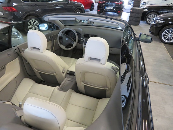 Volvo C70 25 of 27
