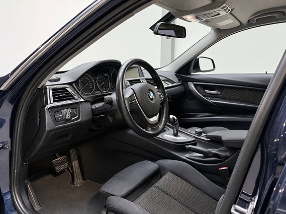 BMW F31 318d Nyregistrerad, Hemleverans 5 of 8