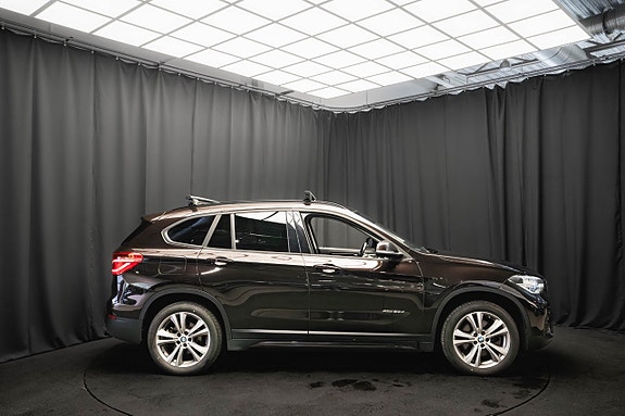 BMW X1 5 of 19