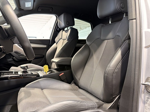 Audi Q5 13 of 22