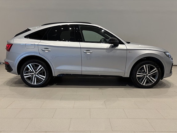 Audi Q5 3 of 27