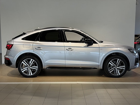 Audi Q5 3 of 22