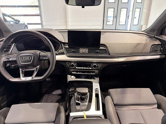 Audi Q5 11 of 22