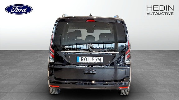Ford Connect Tourneo 7 of 12