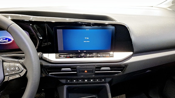 Ford Connect Tourneo 12 of 12