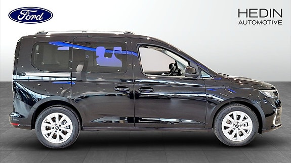 Ford Connect Tourneo 6 of 12