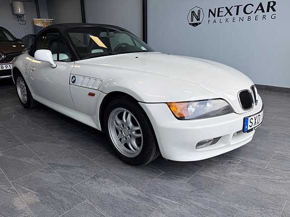 BMW Z3 4 of 5