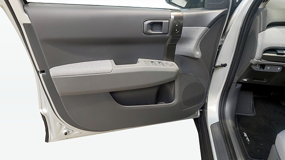 Kia EV3 11 of 12