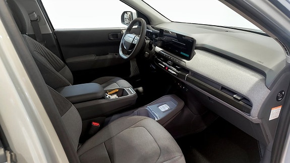 Kia EV3 3 of 12