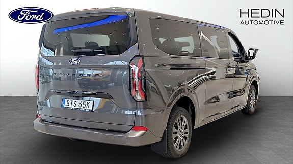 Ford Custom Tourneo 2 of 12