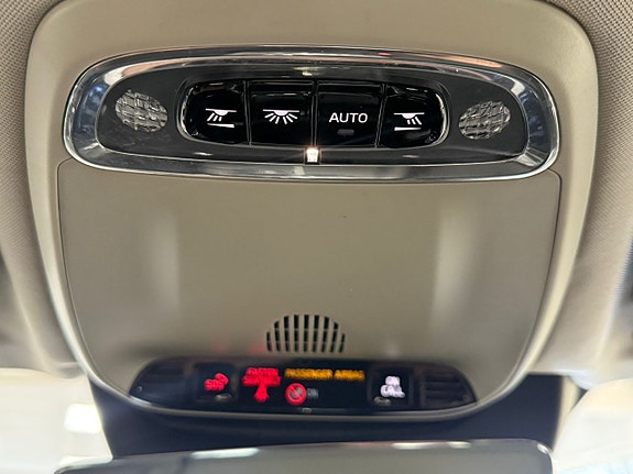 Volvo V90 19 of 24