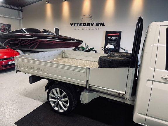 Volkswagen Transporter 8 of 17