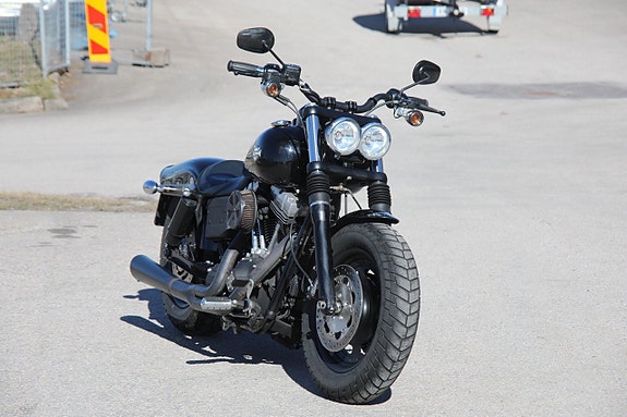 Harley-Davidson FXDF Dyna Fat Bob 1.6 Twin Cam 96 2 of 5