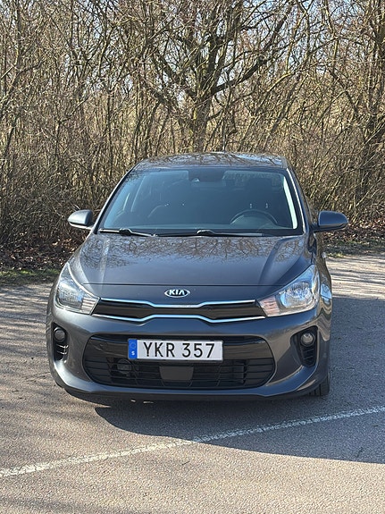 Kia Rio 4 of 5