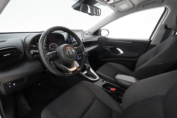 Toyota Yaris 11 of 28