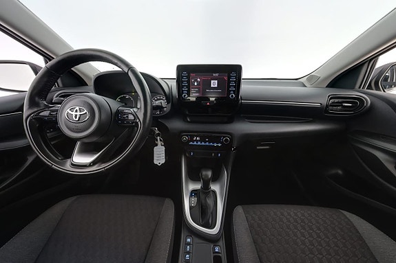 Toyota Yaris 12 of 28