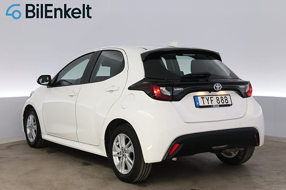 Toyota Yaris 6 of 28