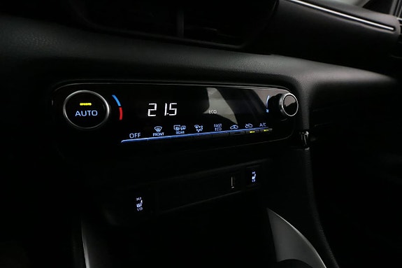 Toyota Yaris 20 of 28