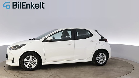 Toyota Yaris 28 of 28