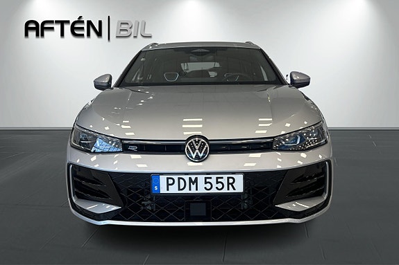 Volkswagen Passat 3 of 5