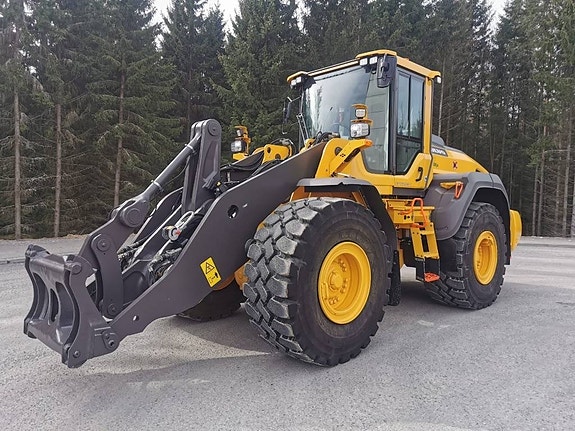Volvo L 120 H2 Long Boom