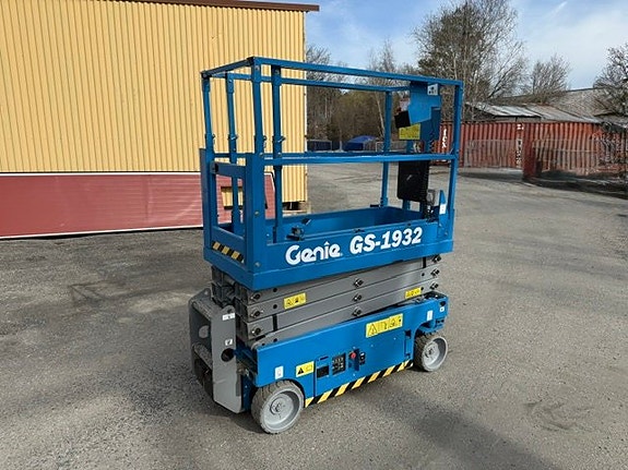GENIE GS-1932 Saxlift – 7,85 m – Batteridriven – Nybesiktiga