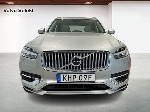 Volvo XC90 8 of 15