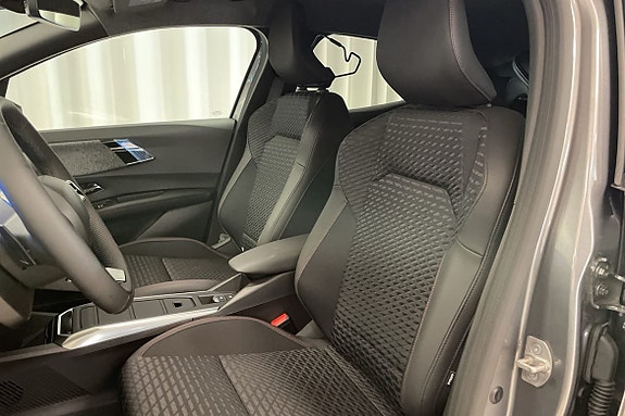 Renault Clio 13 of 13
