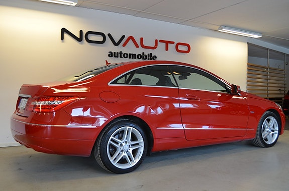 Mercedes-Benz E250 16 of 17