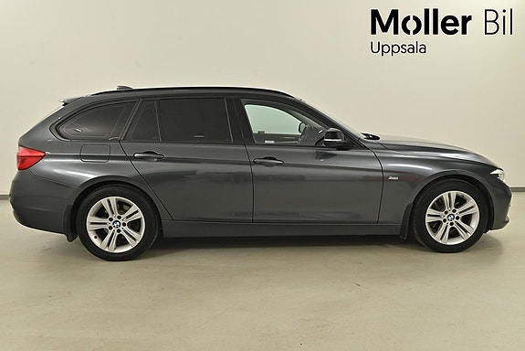 BMW 320 2 of 5