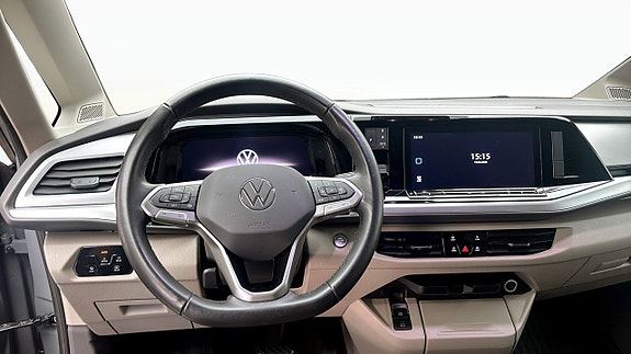 Volkswagen Multivan 10 of 13