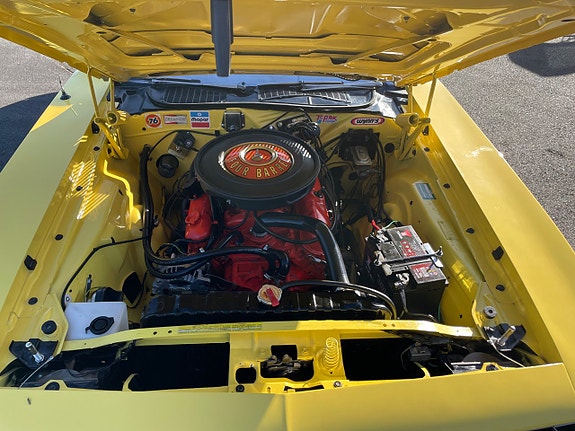 Plymouth Hemi Cuda 19 of 30