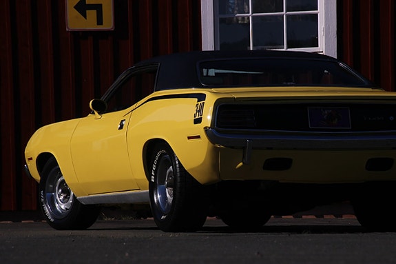 Plymouth Hemi Cuda 6 of 30