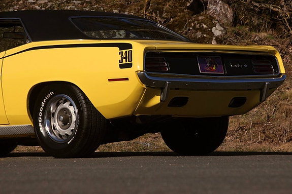 Plymouth Hemi Cuda 12 of 30