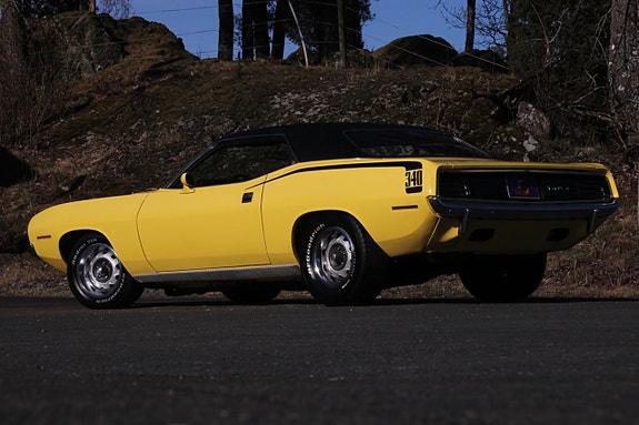 Plymouth Hemi Cuda 11 of 30