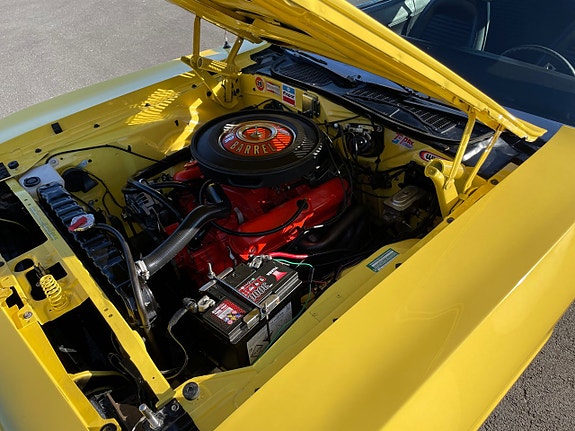 Plymouth Hemi Cuda 21 of 30