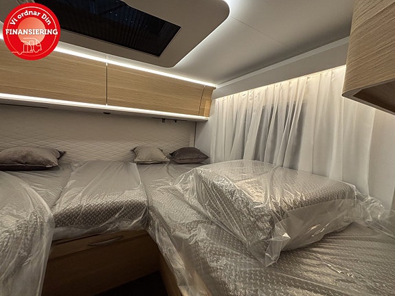 Adria SONIC 700 SL - 180HP / Automat / ALDE 12 of 20