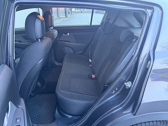 Kia Sportage 11 of 11