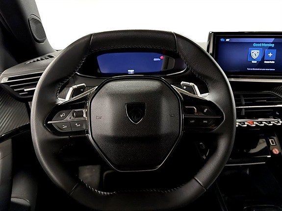 Peugeot 2008 7 of 15
