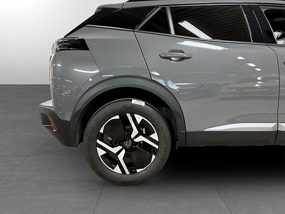Peugeot 2008 14 of 15