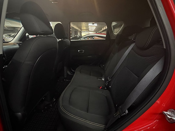 Kia Soul 9 of 22