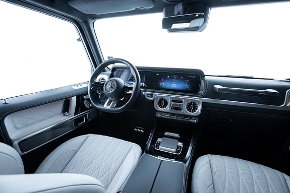 Mercedes-Benz AMG GT 63 19 of 30