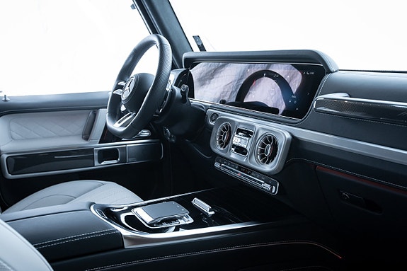 Mercedes-Benz AMG GT 63 21 of 30