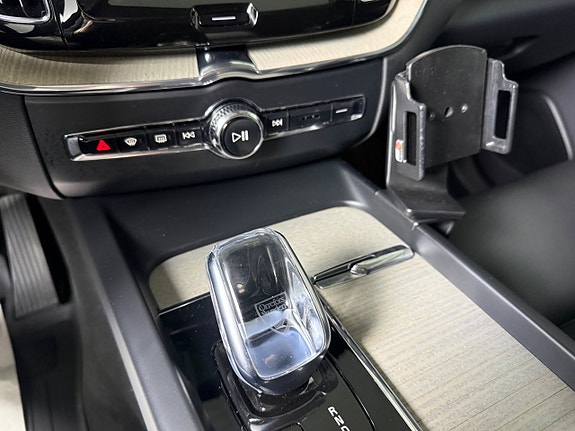 Volvo XC60 19 of 20